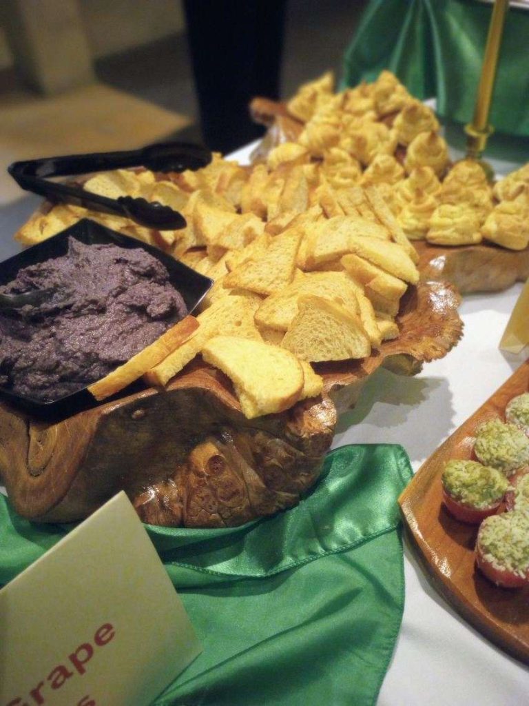 Black bean hummus with sour dough toast points.